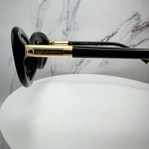 New Dolce & Gabbana Sunglasses Black Oval Cat Eye Gold Metal Logo 54-18 main image 13